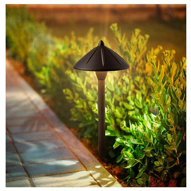 ESTACA BAJO VOLTAJE LED BRONCE