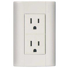 TOMA DUPLEX 2P+T,C/PLACA